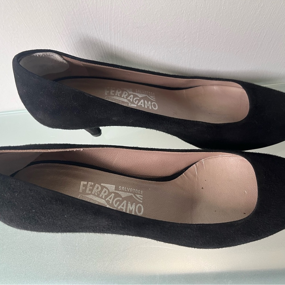 Salvatore Ferragamo Black Heels Classic Elegance